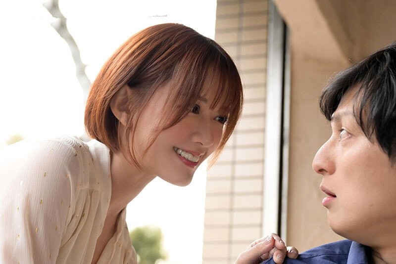 Cậu sinh viên say tình chị gái phục vụ quán cafe xinh đẹp